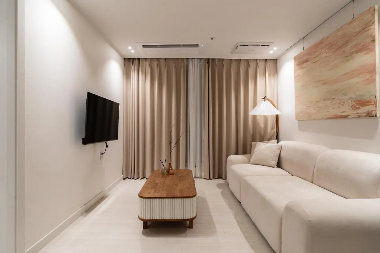 Koon Terrace Stay Seoul Villa